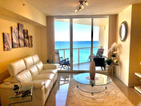 Gorgeous Oceanfront Sunny Isles Beach Condo